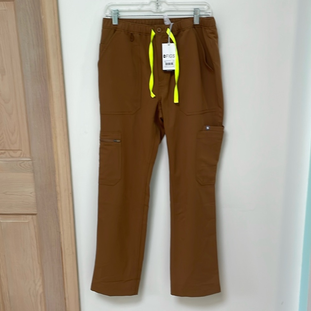 Figs Cairo Cargo Scrub Pants